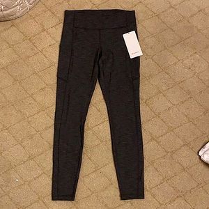 Lululemon Speed Up MR Tight 28”